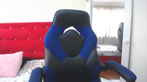 danna martinez33 online show from 8, 10, 2025