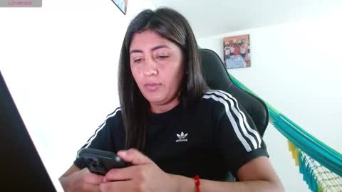 Snapshot of danna_peterson chatting on 7, 3, 2026 Danna online show from 7, 3, 2026