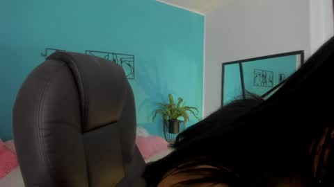 Danna online show from 24, 6, 2026