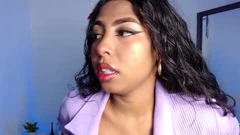 Snapshot of danna_schmidt23 chatting on 3, 12, 2024 Danna online show from 3, 12, 2024