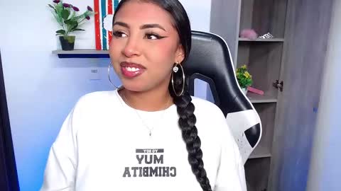 Snapshot of danna_schmidt23 chatting on 12, 11, 2025 Danna online show from 12, 11, 2025