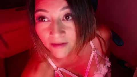 D a n n a   w e s t e r online show from 11, 10, 2025