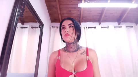 Danna Berlin  online show from 15, 1, 2025