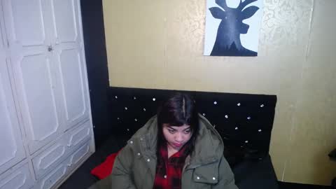 Danna Garza online show from 6, 1, 2025