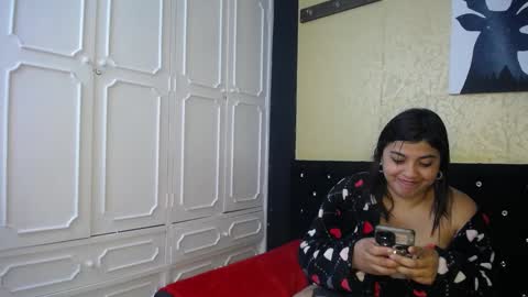 Danna Garza online show from 18, 1, 2025