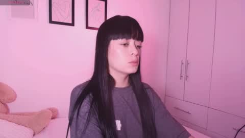 Insta DannaBlueX  online show from 24, 11, 2025