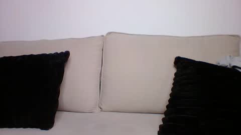 dannamikayla online show from 1, 12, 2025