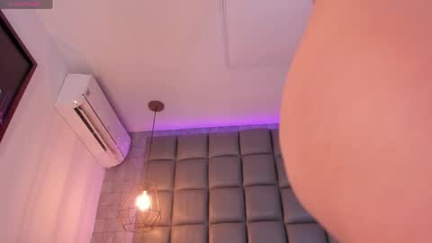 Snapshot of dannavelvet chatting on 4, 4, 2026 Danna online show from 4, 4, 2026