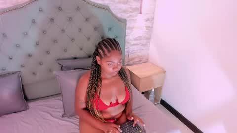 Dannawhisper   online show from 8, 5, 2026