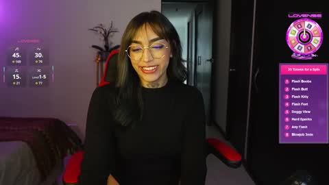 Snapshot of dannielle_ chatting on 10, 9, 2025    online show from 10, 9, 2025