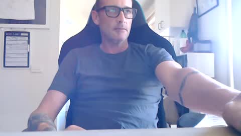 dannozdirekt online show from 27, 2, 2025