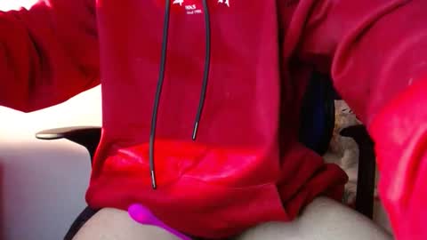 Snapshot of dannteftm chatting on 1, 12, 2025 DANNTE online show from 1, 12, 2025