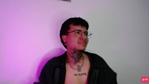 Snapshot of dannteftm chatting on 3, 3, 2026 DANNTE online show from 3, 3, 2026