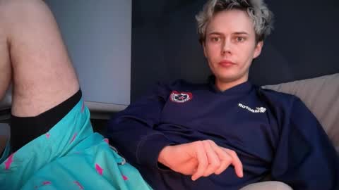 Snapshot of danny_love01 chatting on 1, 2, 2026 danny online show from 1, 2, 2026