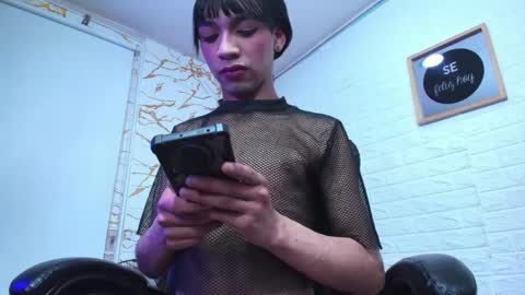 Snapshot of danny_lux chatting on 18, 9, 2025 Danny online show from 18, 9, 2025