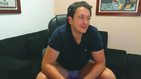 Snapshot of danruiz33 chatting on 27, 9, 2025 Dan online show from 27, 9, 2025