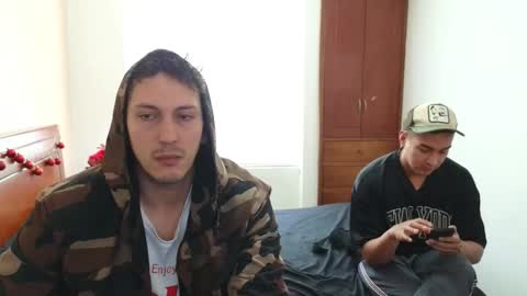 Snapshot of danruiz33 chatting on 20, 11, 2025 Dan online show from 20, 11, 2025