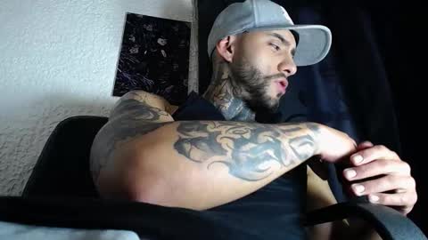 dante_d_angelo_ online show from 10, 9, 2025