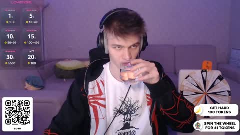 Snapshot of dantebigboi chatting on 28, 12, 2024 Daniel online show from 28, 12, 2024
