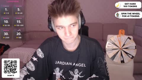 Snapshot of dantebigboi chatting on 4, 1, 2025 Daniel online show from 4, 1, 2025