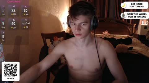 Snapshot of dantebigboi chatting on 4, 2, 2025 Daniel online show from 4, 2, 2025