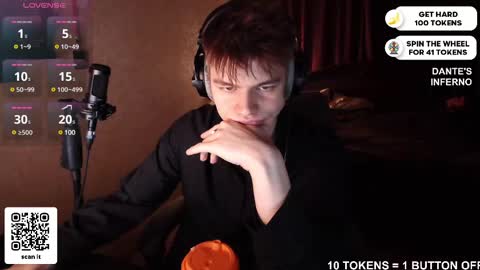 Snapshot of dantebigboi chatting on 25, 2, 2025 Daniel online show from 25, 2, 2025