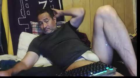 Snapshot of dantehot82 chatting on 12, 3, 2026 dantehot82 online show from 12, 3, 2026