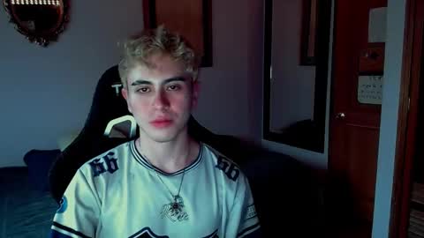 danteobscuro online show from 4, 12, 2025