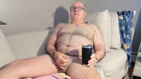 Mark online show from 1, 10, 2025