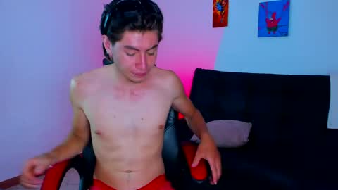 dantewhite1 online show from 28, 4, 2026