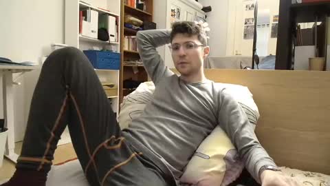 Snapshot of dantheman233 chatting on 20, 1, 2025 Daniel online show from 20, 1, 2025