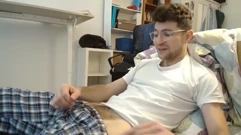 Snapshot of dantheman233 chatting on 8, 3, 2025 Daniel online show from 8, 3, 2025