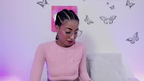 Snapshot of dany_brownie chatting on 25, 1, 2025 hi im DanyBest Squirter here on cb online show from 25, 1, 2025