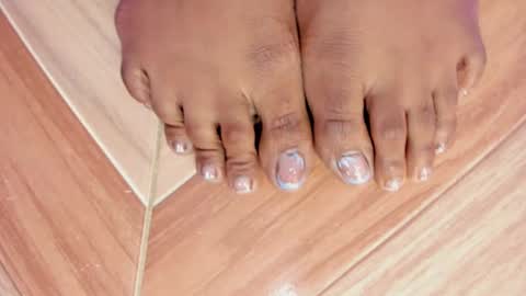 Snapshot of dany_brownie chatting on 26, 1, 2025 hi im DanyBest Squirter here on cb online show from 26, 1, 2025