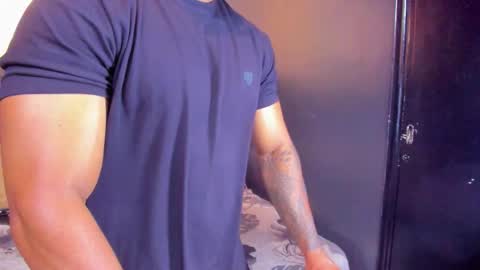 Snapshot of dany_dryy chatting on 13, 10, 2025 Dany online show from 13, 10, 2025