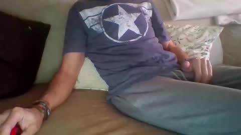 Snapshot of danydotado chatting on 7, 10, 2025 danydotado online show from 7, 10, 2025