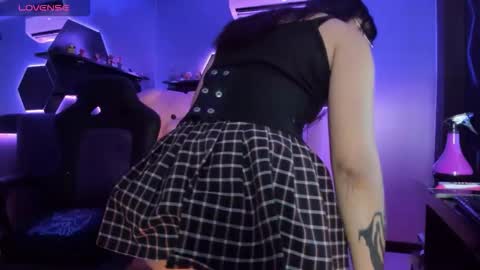 Daphne online show from 23, 3, 2026