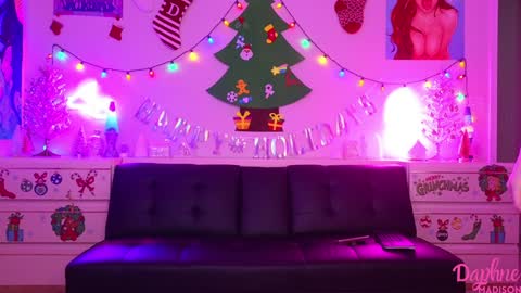 Daphne Madison online show from 19, 12, 2024