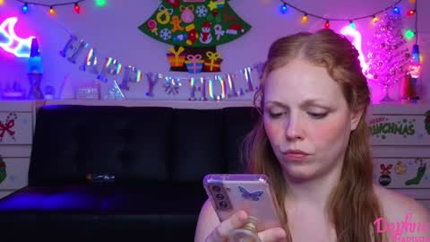 Daphne Madison online show from 21, 1, 2025