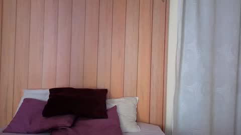 Daphne online show from 4, 10, 2025