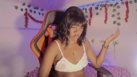 Daphne online show from 7, 2, 2025