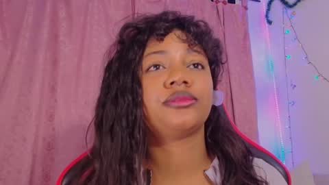 Daphne online show from 19, 12, 2025