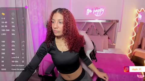 Snapshot of daphnne_tay chatting on 7, 3, 2025 dhapnne online show from 7, 3, 2025