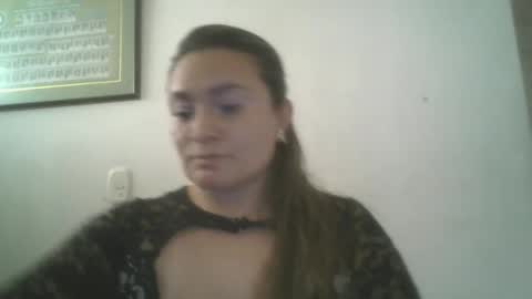 dapnne online show from 15, 4, 2026