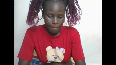 Snapshot of darberry21 chatting on 22, 2, 2025 ESTHER online show from 22, 2, 2025