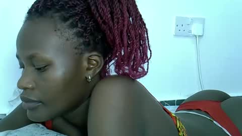 Snapshot of darberry21 chatting on 3, 3, 2025 ESTHER online show from 3, 3, 2025