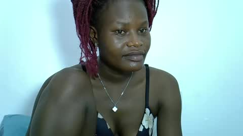 Snapshot of darberry21 chatting on 7, 3, 2025 ESTHER online show from 7, 3, 2025