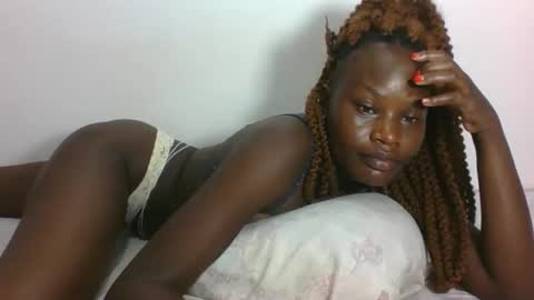 ESTHER online show from 5, 2, 2026