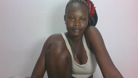ESTHER online show from 1, 6, 2026