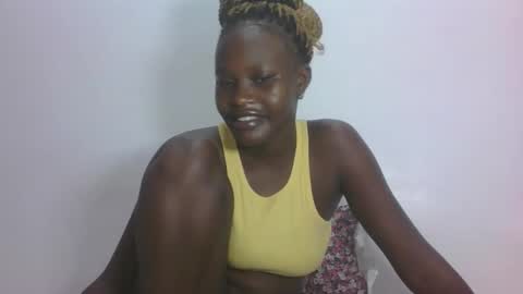 ESTHER online show from 11, 6, 2026